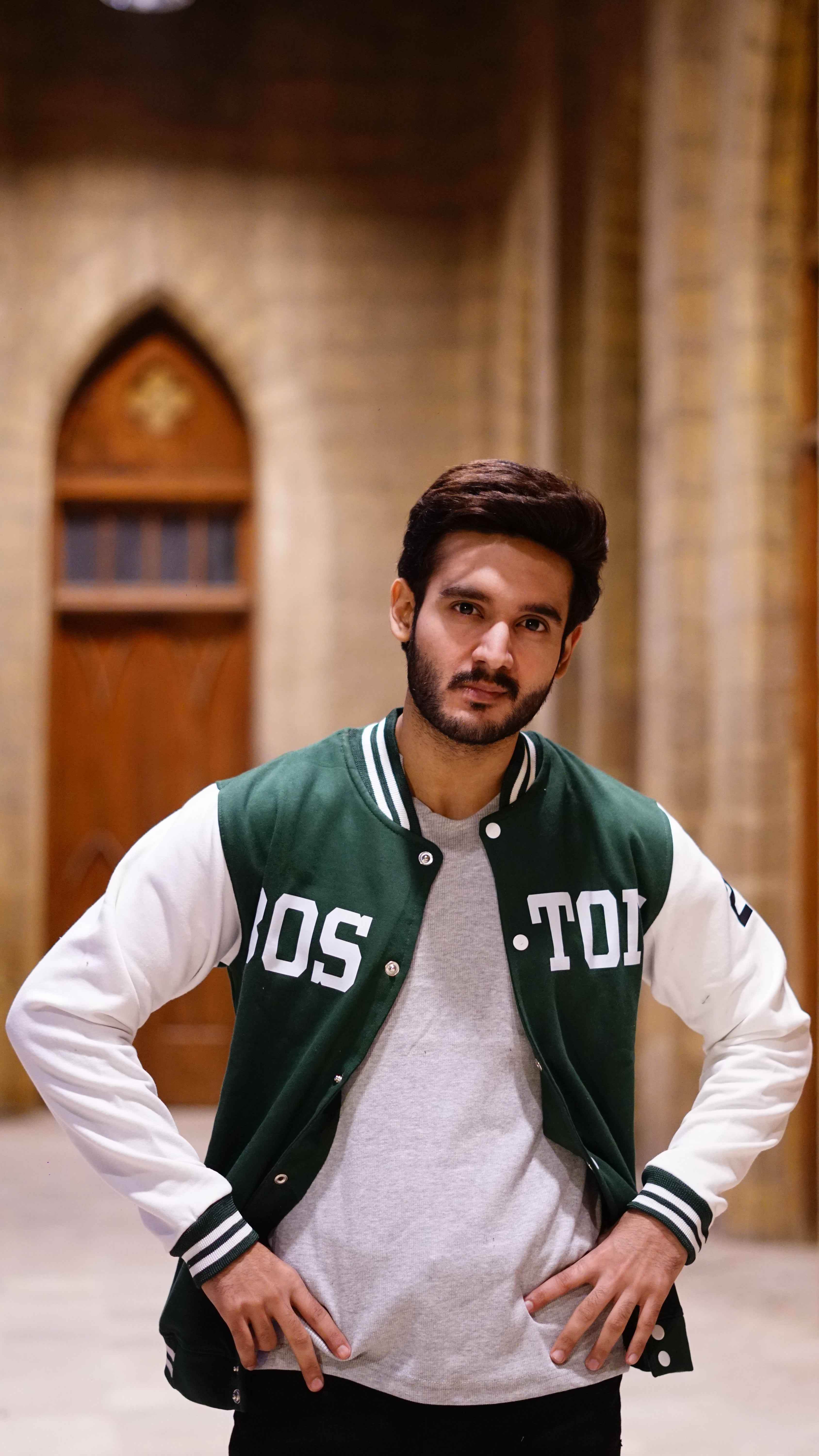 Green and white boston printer baseball jacket - Image 4